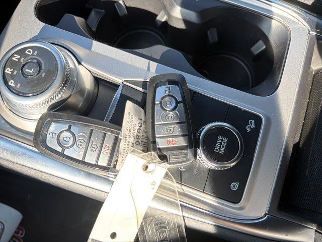 2024 Ford Explorer XLT 4WD
