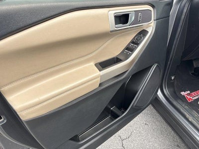 2022 Ford Explorer XLT 4WD