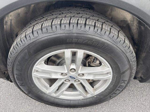 2022 Ford Explorer XLT 4WD