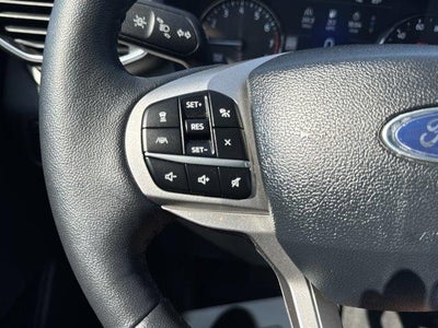 2024 Ford Explorer XLT 4WD