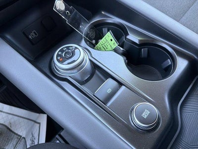 2026 Ford Explorer Active w/100A Pkg 4WD