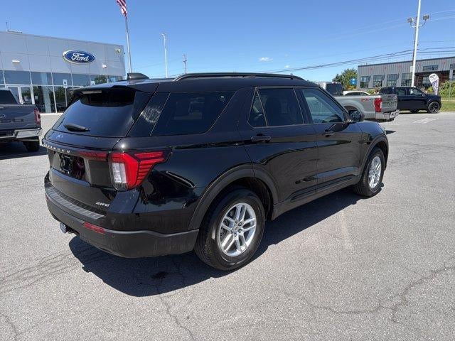 2026 Ford Explorer Active w/100A Pkg 4WD