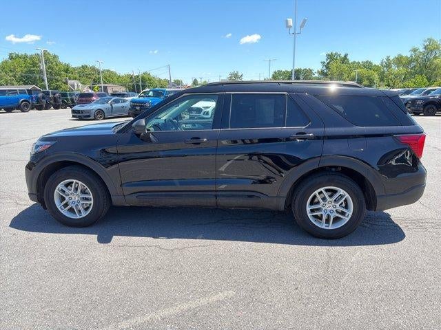 2026 Ford Explorer Active w/100A Pkg 4WD