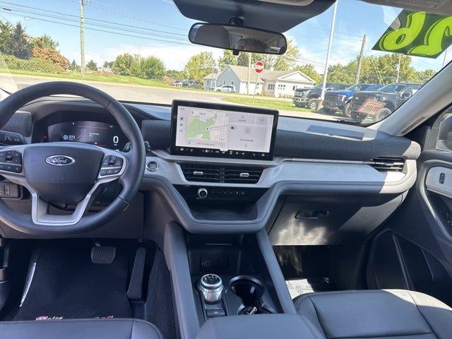 2026 Ford Explorer Active w/200A Pkg 4WD