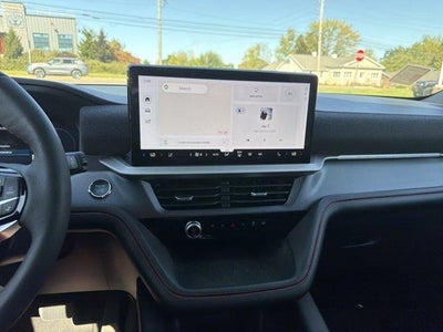 2026 Ford Explorer ST-Line 4WD