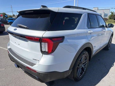 2026 Ford Explorer ST-Line 4WD