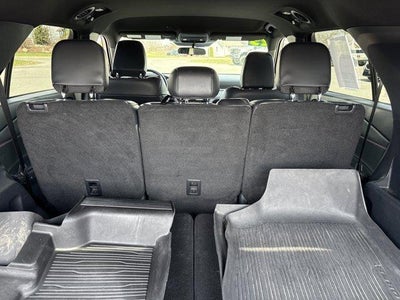 2025 Ford Explorer ST-Line 4WD