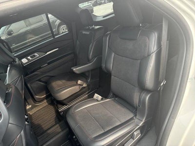 2025 Ford Explorer ST 4WD