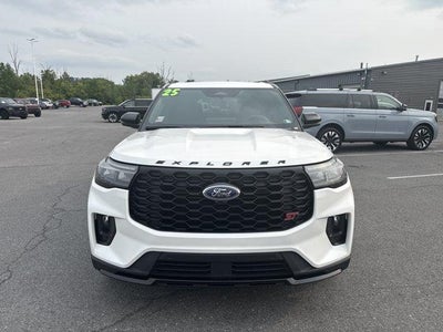 2025 Ford Explorer ST 4WD