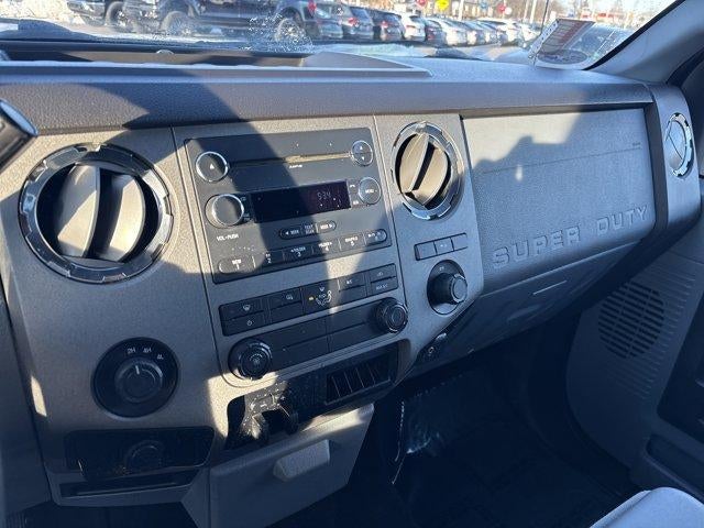 2012 Ford Super Duty F-250 SRW 4WD Crew Cab 6-3/4 Ft Box XLT