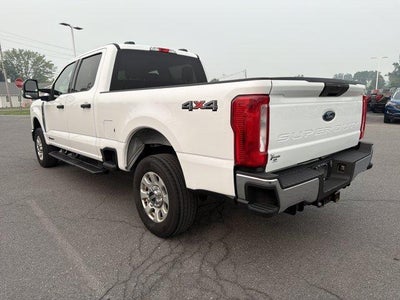 2024 Ford Super Duty F-250 SRW XLT 4WD Crew Cab 6.75' Box