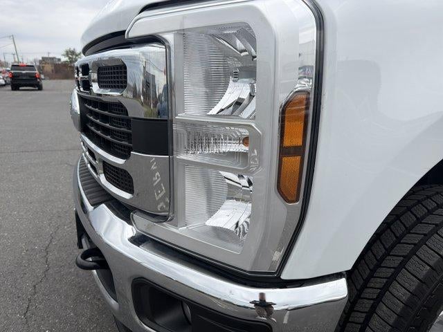 2025 Ford Super Duty F-250 SRW XLT 4WD Crew Cab 6.75' Box