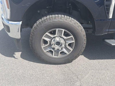 2024 Ford Super Duty F-350 SRW LARIAT 4WD Crew Cab 6.75' Box