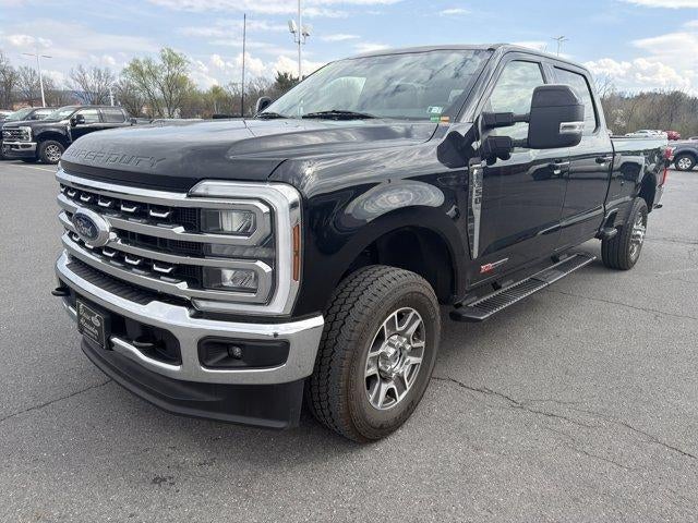 2024 Ford Super Duty F-350 SRW LARIAT 4WD Crew Cab 6.75' Box