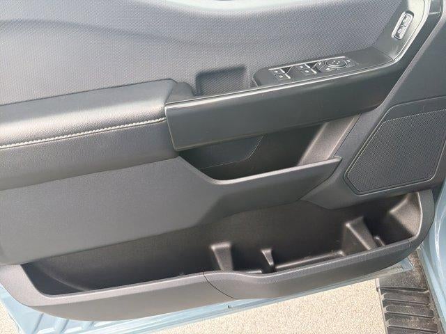 2023 Ford F-150 XL 4WD SuperCrew 5.5' Box