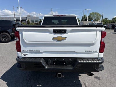 2024 Chevrolet Silverado 2500 HD Double Cab Standard Box 4-Wheel Drive Custom