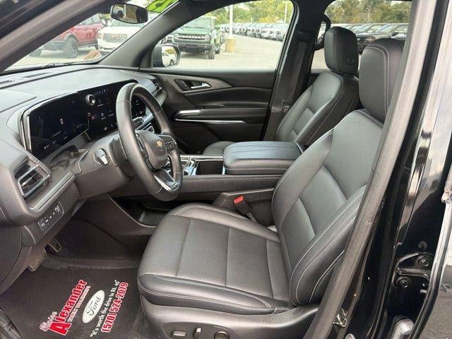 2025 Chevrolet Traverse LT w/2LT