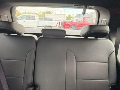 2025 Chevrolet Traverse LT w/2LT