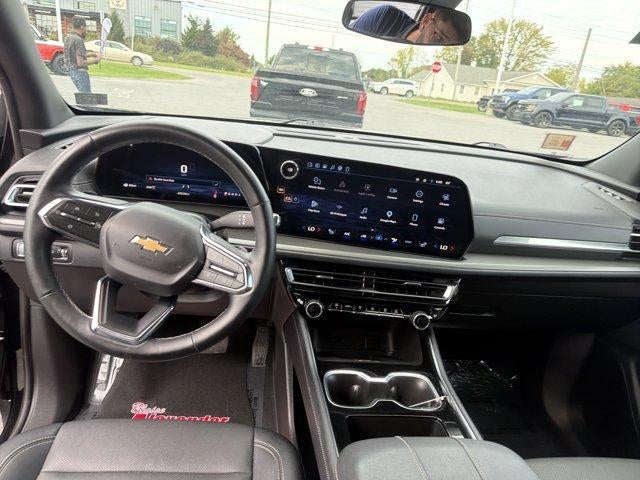 2025 Chevrolet Traverse LT w/2LT