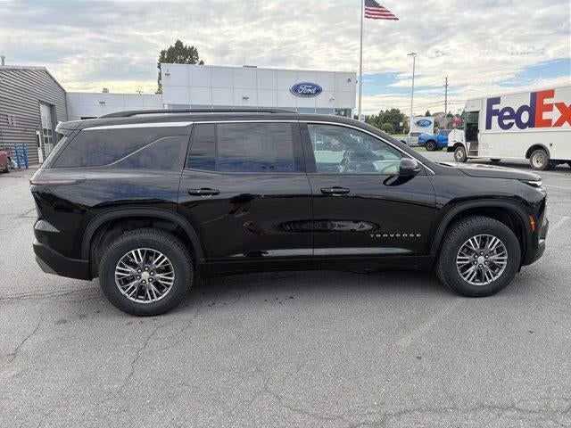 2025 Chevrolet Traverse LT w/2LT