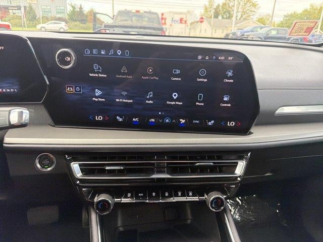 2025 Chevrolet Traverse LT w/2LT