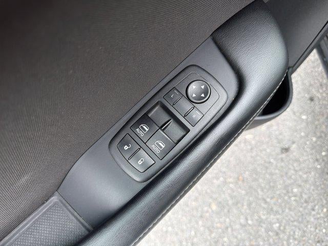 2023 Dodge Challenger SXT RWD