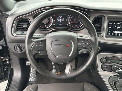 2023 Dodge Challenger SXT RWD