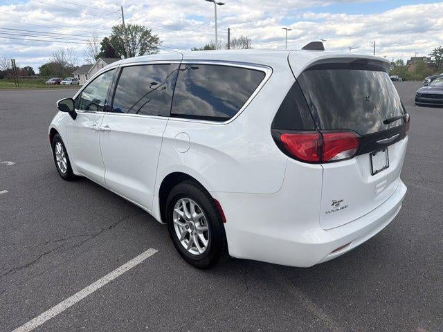 2023 Chrysler Voyager LX FWD