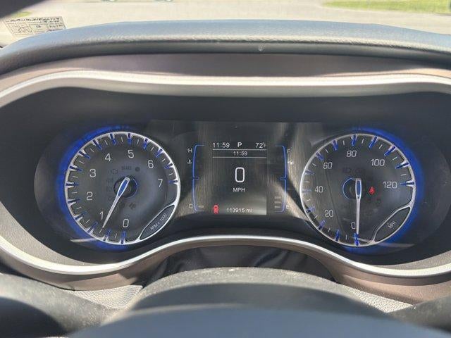 2017 Chrysler Pacifica Touring FWD