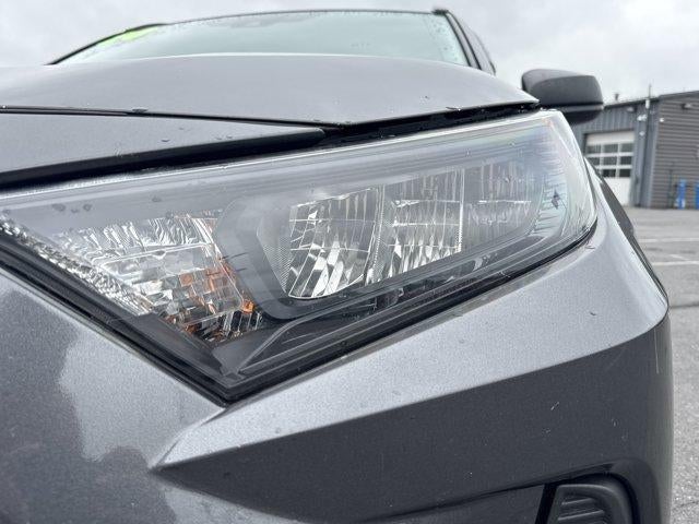 2020 Toyota RAV4 LE AWD (Natl)