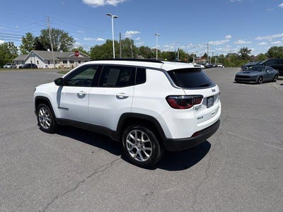 2024 Jeep Compass Latitude Lux 4x4