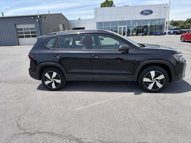 2025 Volkswagen Taos S 4MOTION