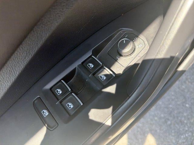 2024 Volkswagen Jetta SE Auto