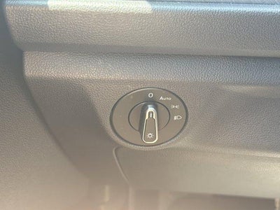 2024 Volkswagen Jetta SE Auto
