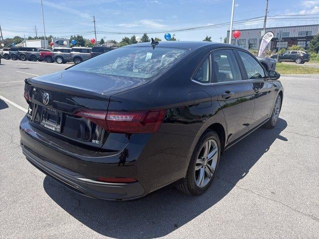 2024 Volkswagen Jetta SE Auto