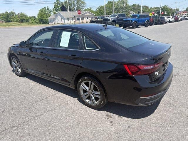 2024 Volkswagen Jetta SE Auto