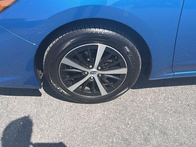 2022 Subaru Impreza Premium 5-door CVT