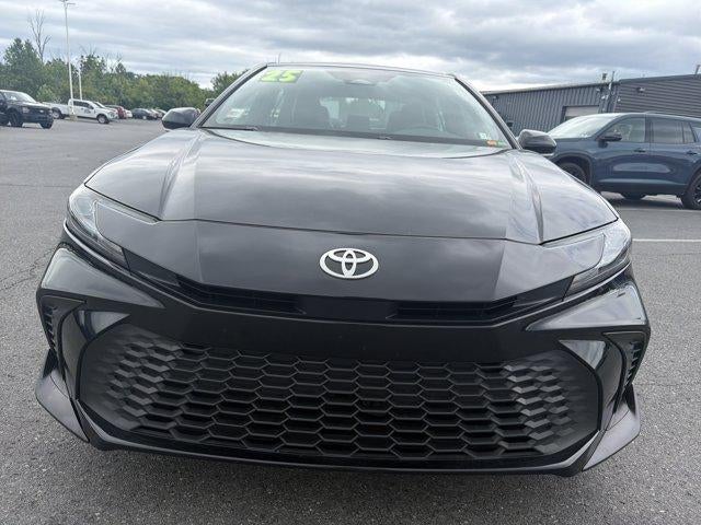 2025 Toyota Camry SE (SE)