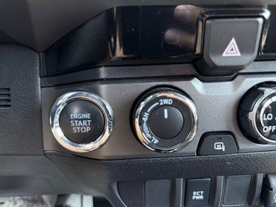 2018 Toyota Tacoma TRD Sport Double Cab 5' Bed V6 4x4 AT (Natl)