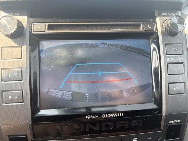 2016 Toyota Tundra 4WD Truck 4WD CrewMax Short Bed 5.7L SR5 (SE)