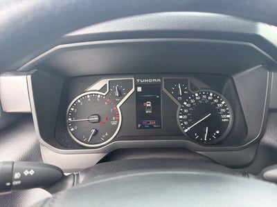 2025 Toyota Tundra 4WD 4WD SR5 CrewMax 5.5' Bed (SE)