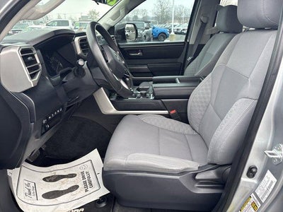 2023 Toyota Tundra 4WD 4WD SR5 CrewMax 6.5' Bed (Natl)