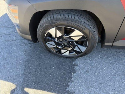 2025 Hyundai KONA SEL FWD