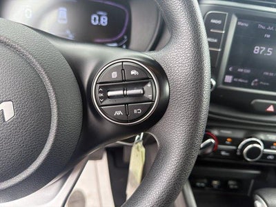 2024 Kia Soul LX IVT