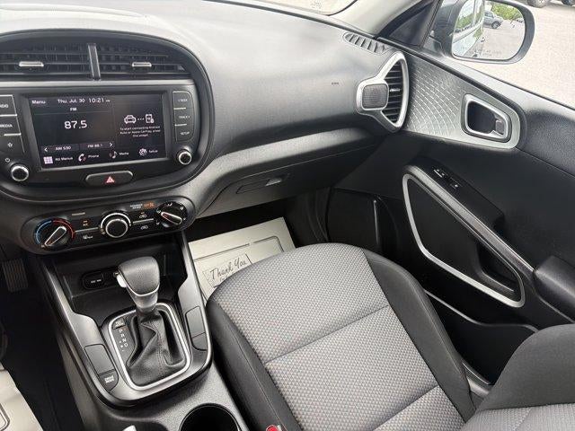 2024 Kia Soul LX IVT