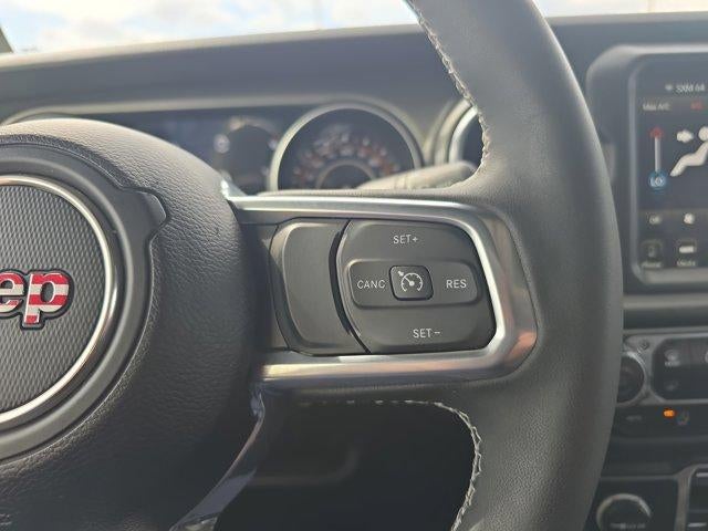 2023 Jeep Gladiator Overland 4x4 *Ltd Avail*