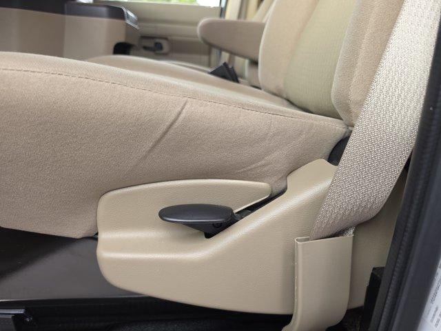 2012 Ford Econoline Commercial Cutaway E-450 Super Duty 158" DRW