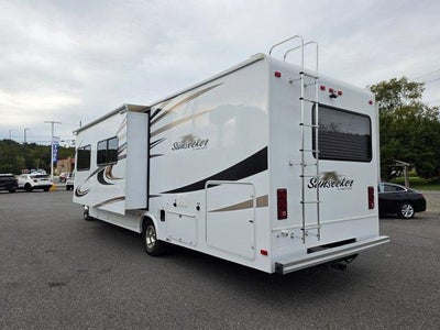 2012 Ford Econoline Commercial Cutaway E-450 Super Duty 158" DRW