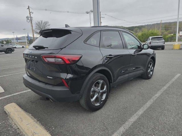 2025 Ford Escape ST-Line AWD