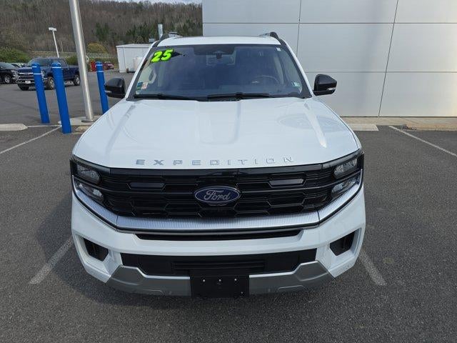2025 Ford Expedition Max Platinum 4x4